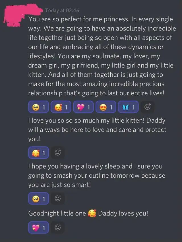 字母斯慕圈“DDLG（Daddy DomLittle Girl）”